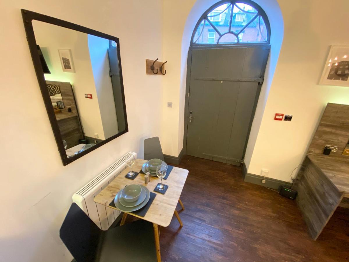 Studio At The Coach House Apartments Leeds  Eksteriør bilde